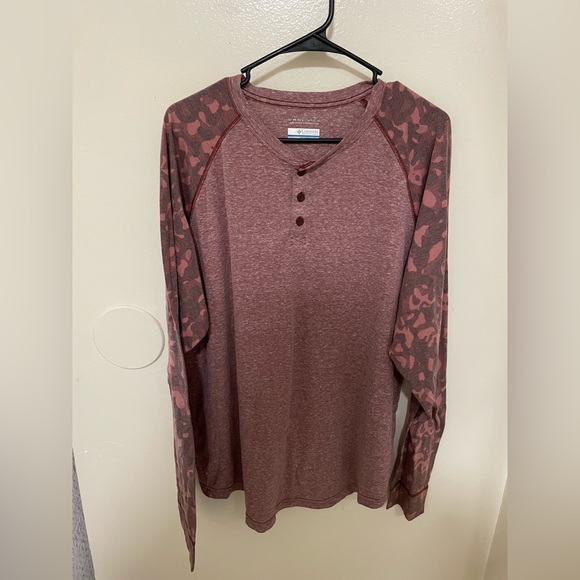 Columbia Tops - ✨Women’s Columbia Cheetah Print Long Sleeve Size XL